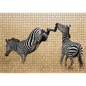 Cakapuzzle Zebranın Tehlikeli Tekmesi 120 Parça Ahşap Puzzle