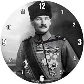 Cakasaat Atatürk Kalpaklı Madalyalı Duvar Saati