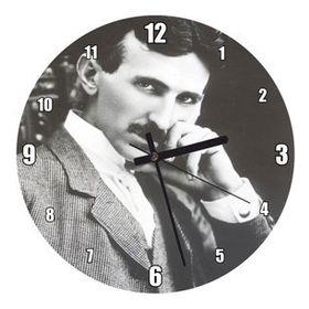 Cakatablo Nikola Tesla Koltukta Oturur Durumda Portresi Duvar Saati