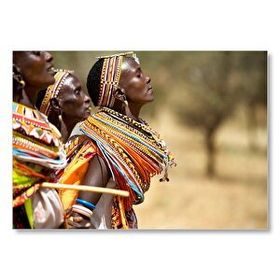 Cakatablo Rengarenk Yerel Giysileriyle Afrikalı Kadınlar Duvar Saati
