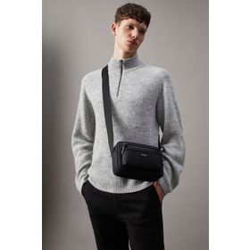 Calvin Klein K50K512810 Siyah Erkek Çapraz Çanta