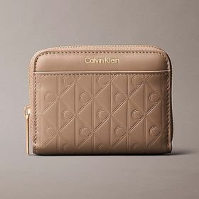 Calvin Klein LV04F1081G-VFU Kadın Kahverengi Cüzdan