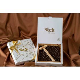 Can Kardeşler Kuruyemiş 500 gr Çekiçli Ahşap Kutu Bitter Çikolatalı Fındıklı Beyoğlu Çikolatası