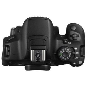 Canon EOS 700D + 18-135mm Lens DSLR Fotoğraf Makinesi