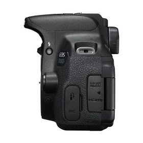 Canon EOS 700D 18-200mm Lens DSLR Fotoğraf Makinesi