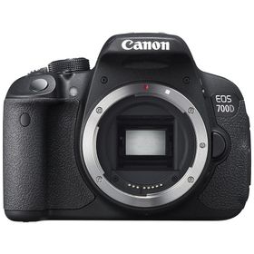 Canon EOS 700D 18-55mm + 75-300mm DC Lens DSLR Fotoğraf Makinesi