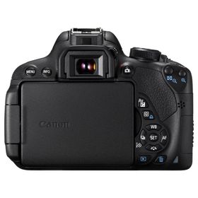 Canon EOS 700D 18-55mm + Tamron 70-300mm Lens DSLR Fotoğraf Makinesi