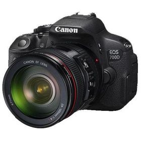 Canon EOS 700D 24-105mm Lens DSLR Fotoğraf Makinesi