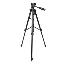 Canon EOS 7D Mark II Fotoğraf Makinesi 135 cm Tripodu