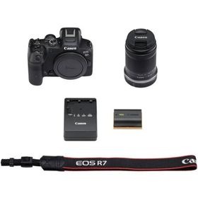 Canon EOS R7 18-150 mm Lensli Kit