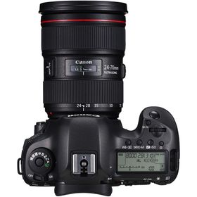 Canon EOS R7 + 24-70mm Lens Aynasız Fotoğraf Makinesi