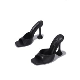 Cape Robbin Kıvırcık Seksi Kare Açık Burun Siyah Yüksek Topuklu Ayakkabı