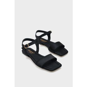 Capone Outfitters Celinda Bilekten Bantlı Küt Burunlu Düz Topuklu Saten Kadın Sandalet