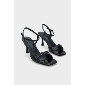 Capone Outfitters Dale Orta Topuklu Bilekten Bantlı Tokalı Kadın Sandalet