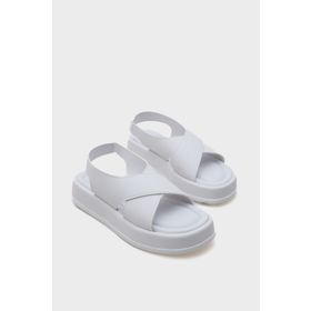 Capone Outfitters Dena Dolgu Topuklu Çapraz Bantlı Kadın Sandalet