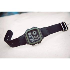 Casio AE-1200WHB-1BVDF Erkek Kol Saati