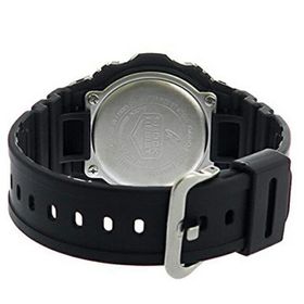 Casio DW-5750E-1BDR Erkek Kol Saati