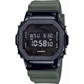 Casio G-Shock Erkek Kol Saati GM-5600B-3DR