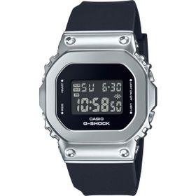 Casio G-Shock GM-S5600U-1DR Kadın Kol Saati