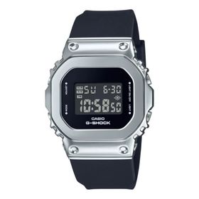 Casio G-Shock GM-S5600U-1DR Kadın Kol Saati