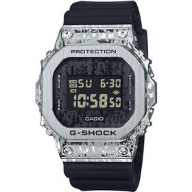 Casio GM-5600GC-1DR Erkek Kol Saati