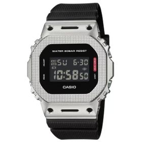 Casio GM-5600M-1DR Erkek Kol Saati