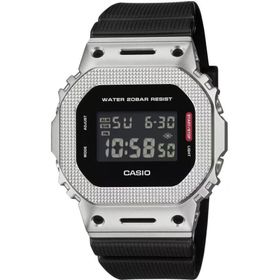 Casio GM-5600M-1DR Erkek Kol Saati