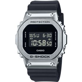 Casio GM-5600U-1DR Erkek Kol Saati