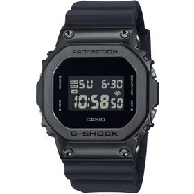Casio GM-5600UB-1DR Erkek Kol Saati