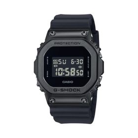 Casio GM-5600UB-1DR Erkek Kol Saati