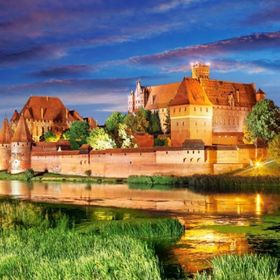Castorland Malbork Kalesi Polonya 1000 Parça Puzzle