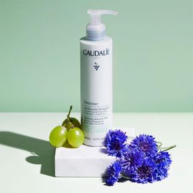 Caudalie 200 ml Vinoclean Badem Yağı İçeren Temizleme Sütü
