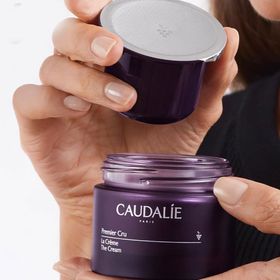 Caudalie 50 ml Premier Cru Yoğun Nemlendirme Etkili Global Anti-Aging Bakım Kremi