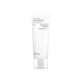 Celimax Oil Control Light Sunscreen SPF50 Yağlı Ciltler İçin 40 ml Güneş Koruyucu