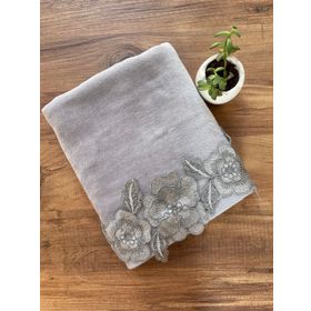 Çeyiz Bahçesi 50x90 cm Gülşen 3 Boyutlu Gri Kadife Havlu