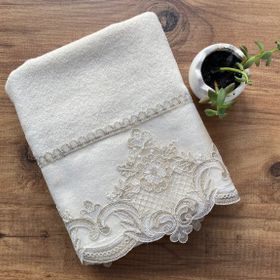 Çeyiz Bahçesi 50x90 cm Işıltı Krem Kadife Havlu