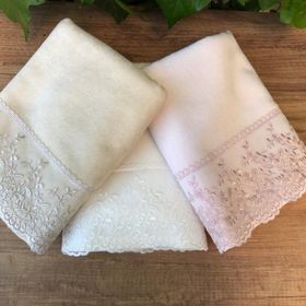 Çeyiz Bahçesi Lina 3 Adet 50x90 cm Fransız Dantelli Havlu Takımı
