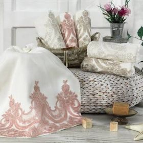 Çeyiz Bahçesi Mihrimah 3 Adet 50x90 cm Kadife Havlu Seti