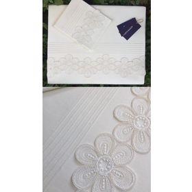 Çeyiz Bahçesi Nervürlü Kreme Flowers Çeyizlik Çift Kişilik Nevresim Takımı
