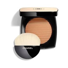 Chanel Les Beiges Healthy Glow Luminous Colour Medium Light Pudra