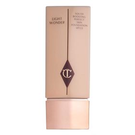 Charlotte Tilbury Light Wonder No:2 Fair Fondöten