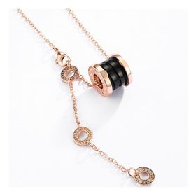 Chavin EG78SY Roma Rakamlı Siyah Rose Kap Kolye