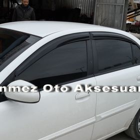 Chevrolet Aveo Sedan 2006-2011 Arası Mügen Cam Rüzgarlığı