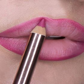 Chiara Ferragni Kiss Marker 06 Gül Kurusu 1.45 gr Dudak Kalemi