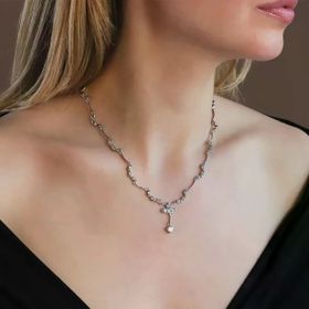 Çiçek Modeli Zirkon Taşlı Gümüş Gerdanlık