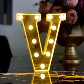 Çılgın Trend Büyük Boy V 3D Işıklı Led Harf Dekoratif Aydınlatma
