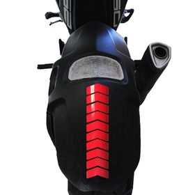Çınar Extreme Ok Tasarımlı Bayrak Kırmızı Çamurluk Kask Sticker