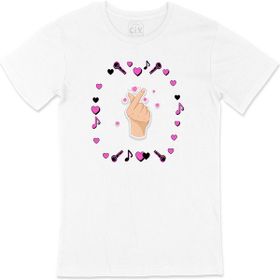 Cix K Pop Parmak Kalp Baskılı Beyaz Unisex T-shirt