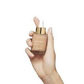 Clarins No:109 30 ml Skin Illusion Doğal Nemlendirici Fondöten