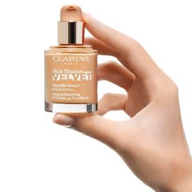 Clarins No:109 30 ml Skin Illusion Velvet Matlaştırıcı Fondöten